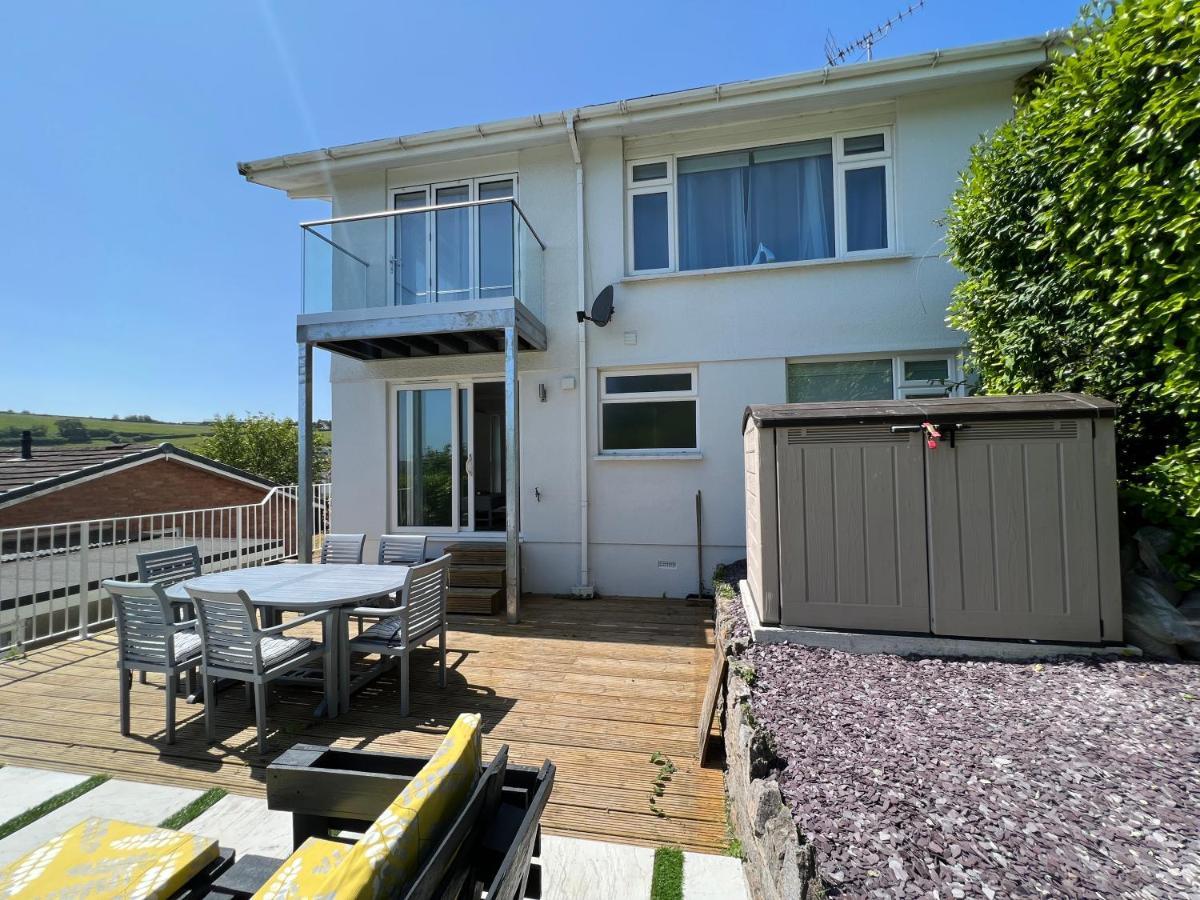 הוילה Incredible Views In Dartmouth With Parking And Ev Charger מראה חיצוני תמונה